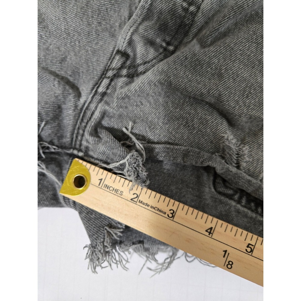 Levis 501 Original Distressed Gray Denim Cutoff Shorts Women Size W25 Button Fly - Picture 10 of 11